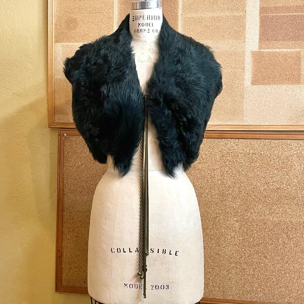 Bird by Juicy Couture Black/Teal Fur Shawl